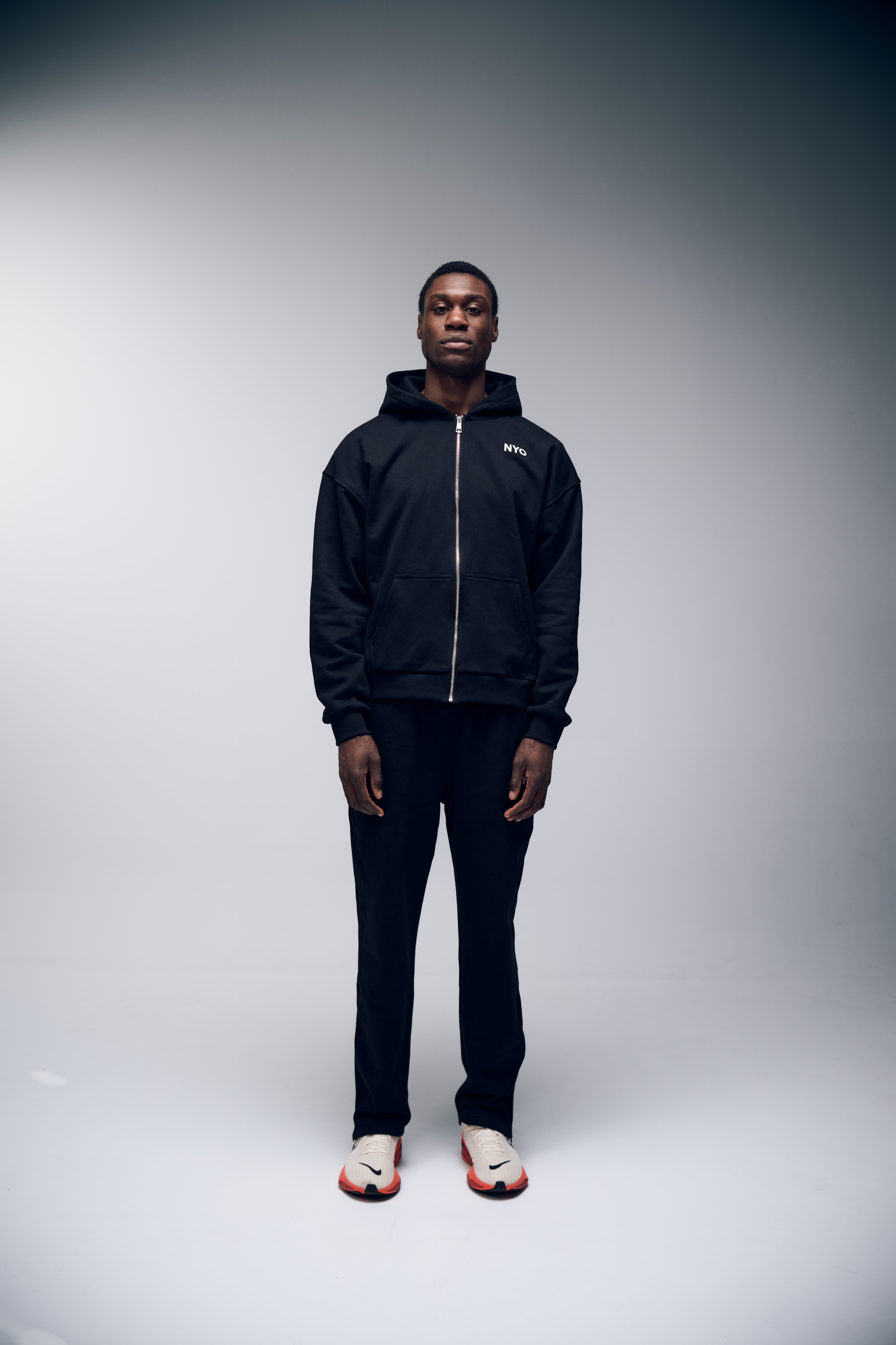 ESSENTIALS ZIP HOODIE BLACK