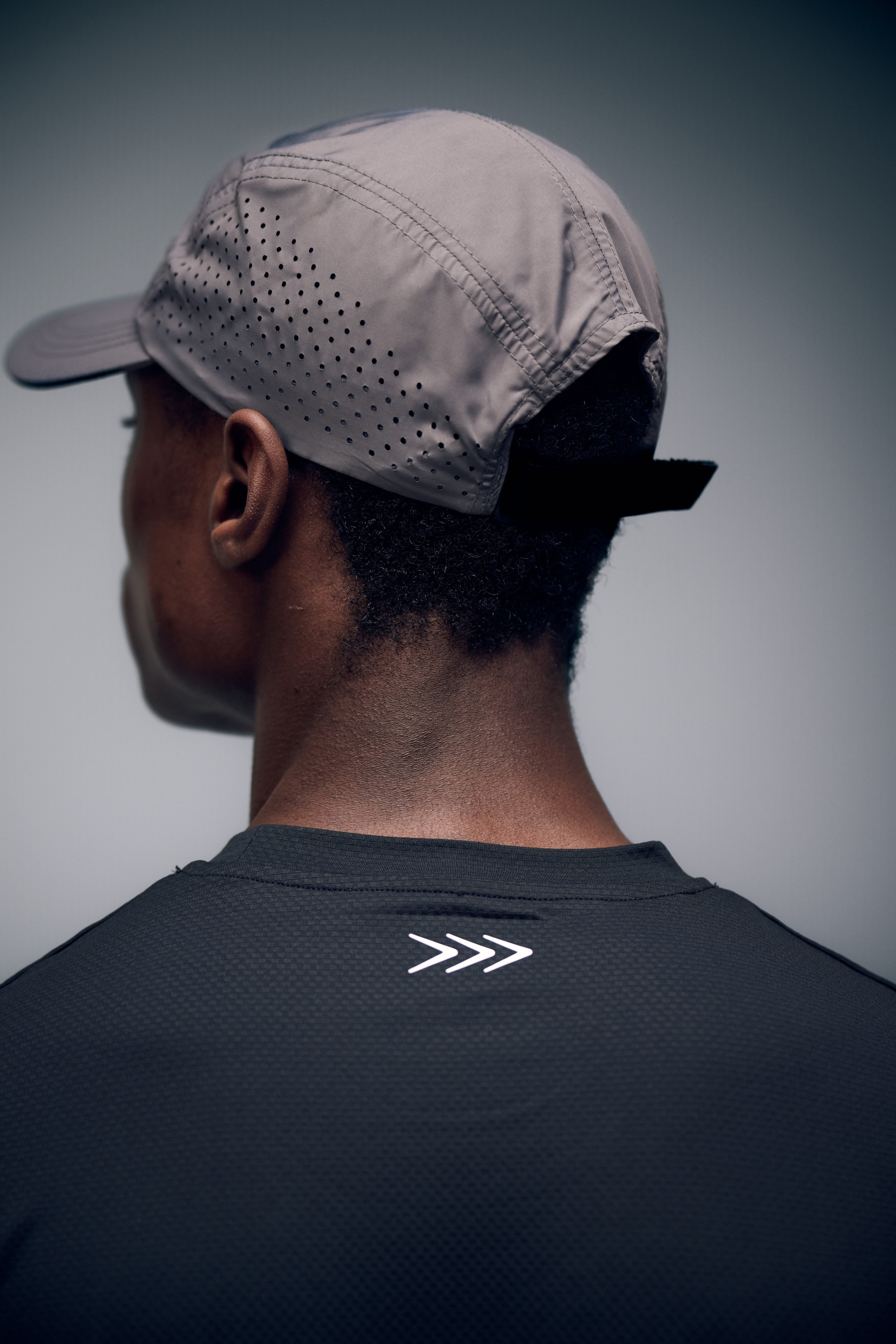 PERFORMANCE CAP GREY