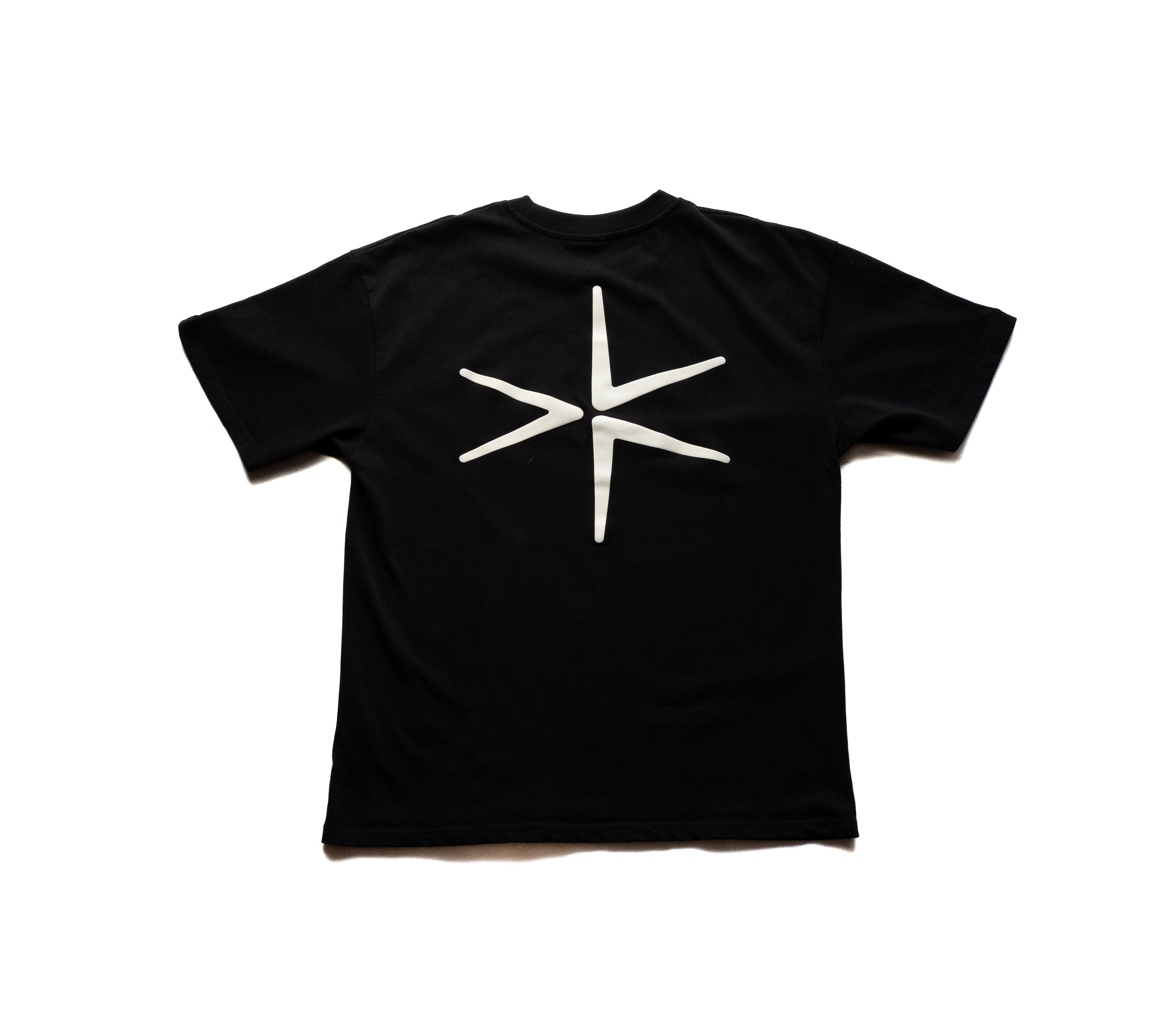 ESSENTIALS TEE BLACK