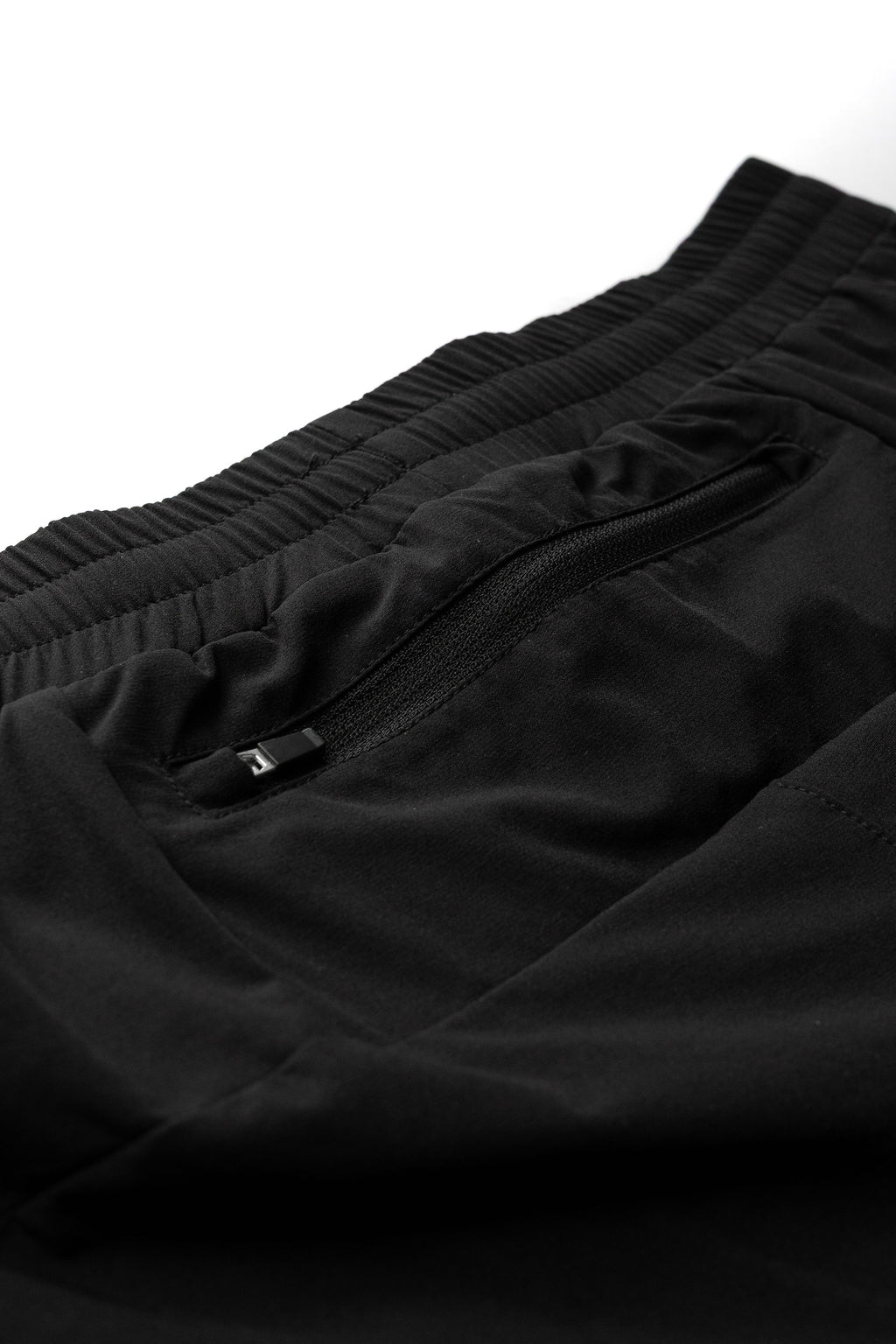 PERFORMANCE SHORT
