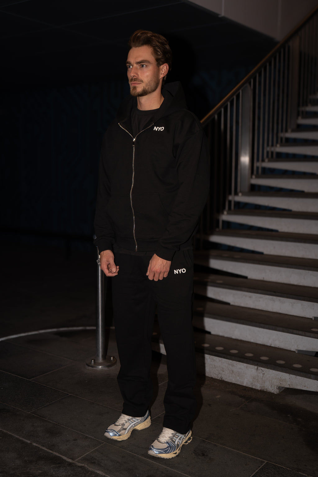 FULL ESSENTIAL SET BLACK