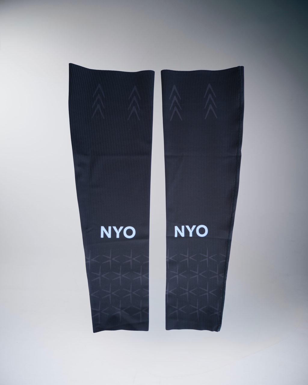 PERFORMANCE ARM SLEEVES